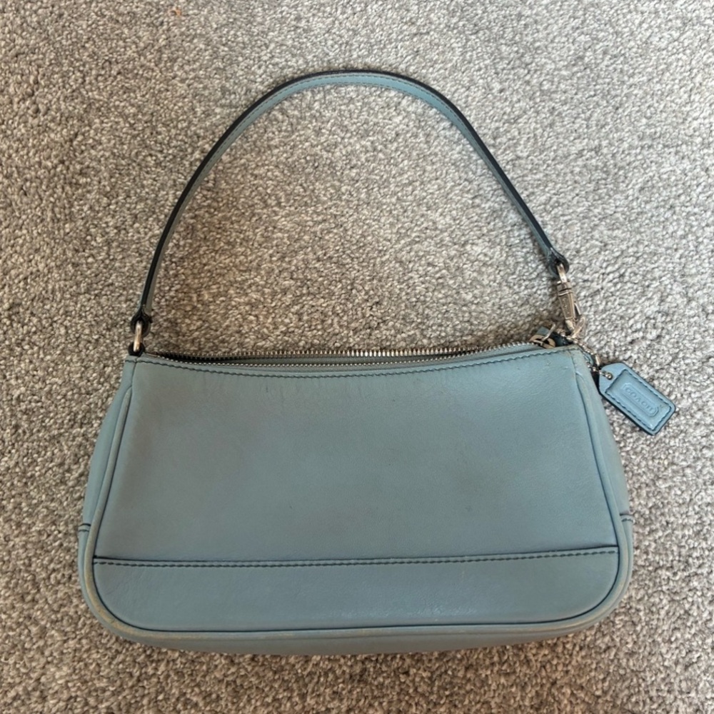 Vintage Coach Demi Hampton Blue Leather Shoulder Bag